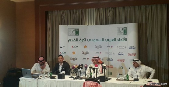 إنقاذ حوالى 9 آلاف مهاجر في المتوسط في مطلع الأسبوع