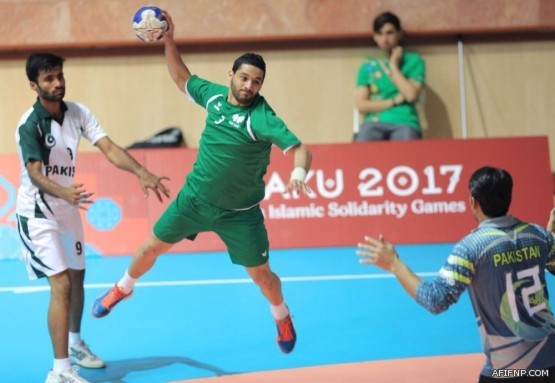 إخماد حريق غرفة كهرباء في مجمع ببريدة