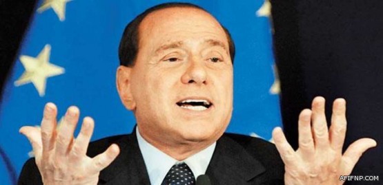 مدمن مخدرات يطعن والدته ويدهسها بالسيارة