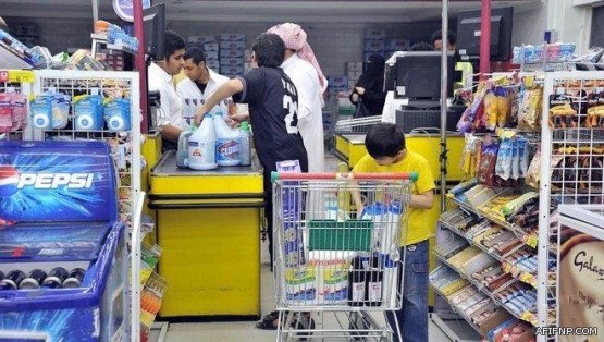 مصادر: منتجات معدلة وراثياً لشركة “مونسانتو” تُباع في الأسواق السعودية.. و”الغذاء والدواء” تعلق