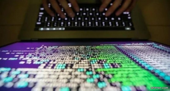 “العمل”: توطين قطاع بيع وصيانة أجهزة الاتصالات نجح بنسبة 90%