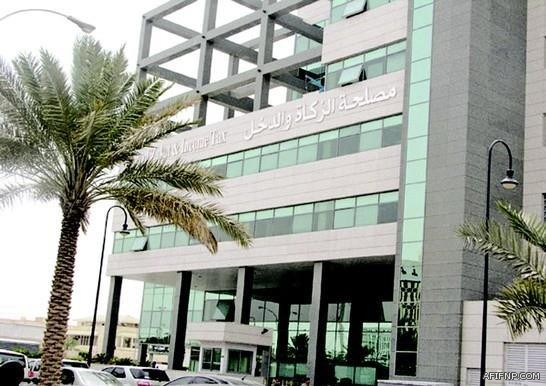 جامعة الملك سعود: 4500 موقف جاهز لاستقبال سيارات الطالبات ومنسوبات الجامعة