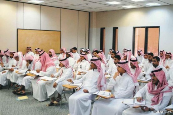 ​تفاعلاً مع الأوامر الملكية.. شركات بالقطاع الخاص تصرف بدل غلاء معيشة لموظفيها