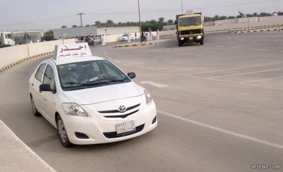 “المطلق”: 99% من معاملات البنوك في المملكة مع الأفراد “إسلامية”