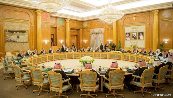 هيئة النقل العام توضح قرار مجلس الوزراء بالسماح للسيارات الخاصة بنقل الركاب مقابل أجر