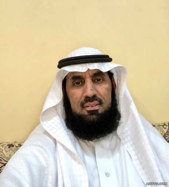 جولة مكتب العمل بمحافظة عفيف تغرم وتغلق عدد من المحلات التجارية الخاضعه للتوطين