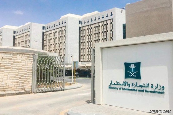 “العمل” تتيح للجهات الحكومية منح رصيد الاستقدام للشركات المتعاقدة معها لإكمال مشروعاتها