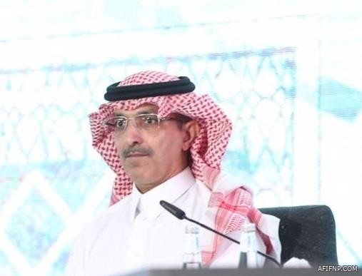 وزير الاقتصاد: عدد المواطنين الباحثين عن العمل يتراوح بين 300 إلى 400 ألف مواطن ومواطنة سنويا