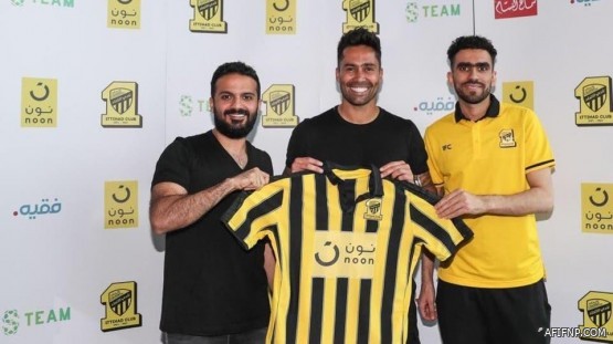 خادم الحرمين يوجه بصرف 19.6 مليونا للأيتام المشمولين برعاية وزارة العمل والتنمية