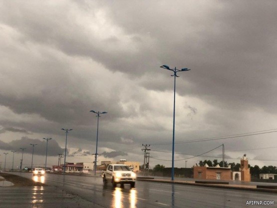 ولي العهد يوجه بارتداء الزي الوطني خلال سباقات “كأس السعودية”