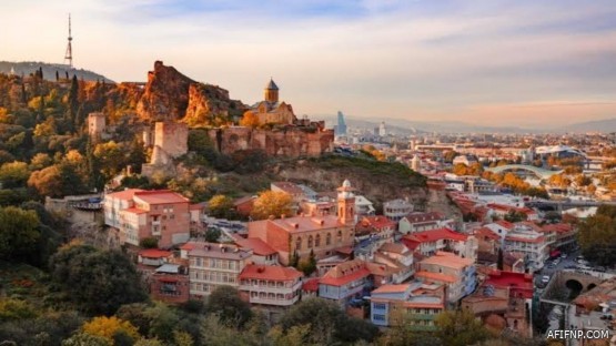 الدفاع المدني يحذر من مخاطر الألعاب النارية