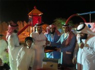 محافظ عفيف المكلف يعقد اجتماعاً بأعضاء المجلس المحلي والبلدي في مكتبه هذا اليوم