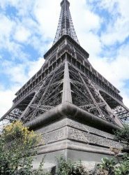 مجلس التعليم العالي: تطبيق تنظيم مكافآت امتياز الطب على كلية سلطان العسكرية للعلوم الصحية وتذاكر سفر للمبتعثين داخليا