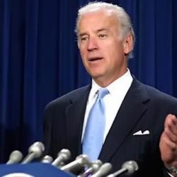 الاسد يقول انه ليس مسؤولا عن اعمال العنف التي ترتكبها قواته