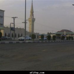 التقاطع الواقع أمام المميزة بحاجة لإشارة او دوار